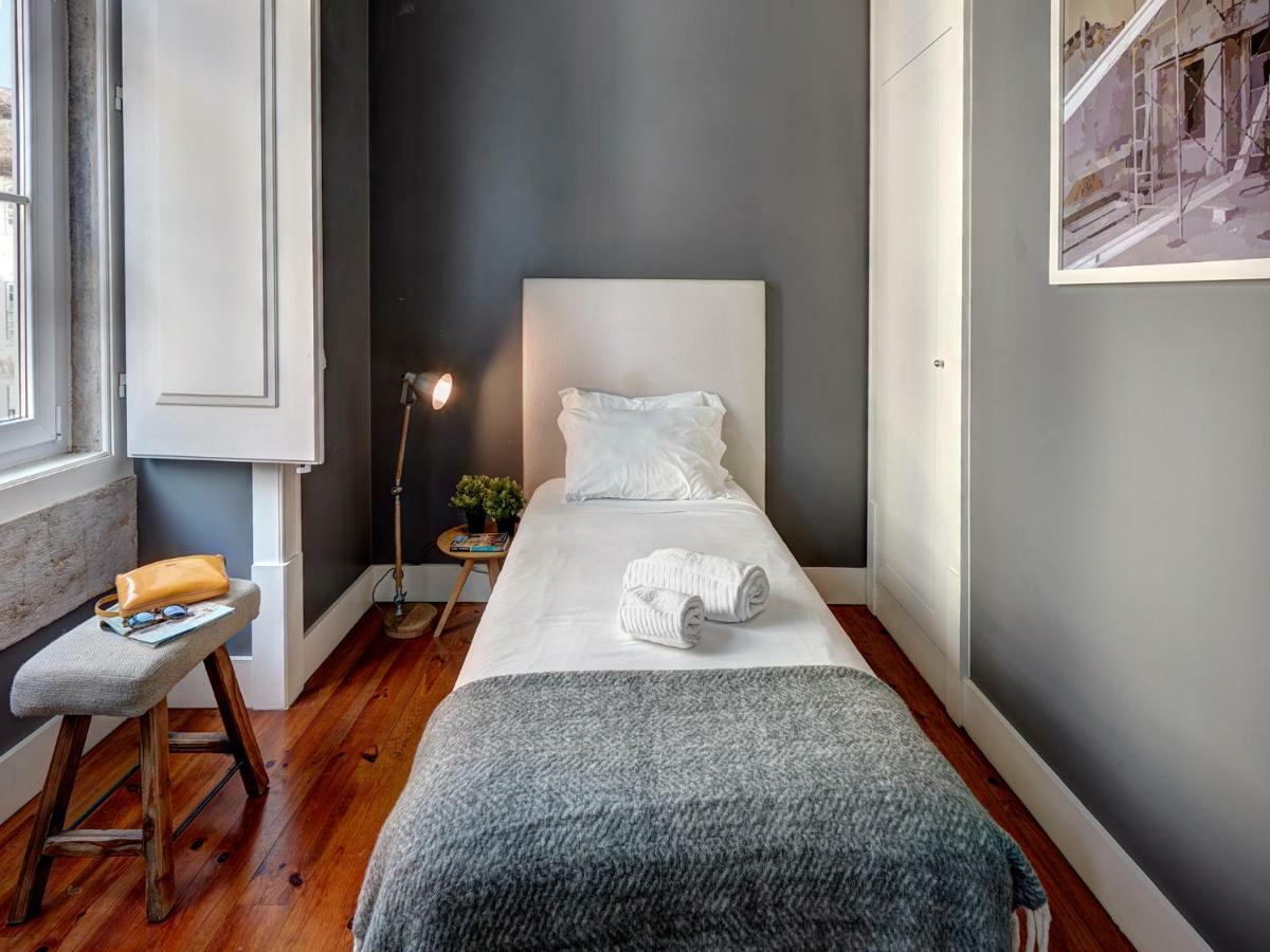 Lisbon Canaan Boutique Apartments Fanqueiros 114 By Get Your Stay Exterior photo